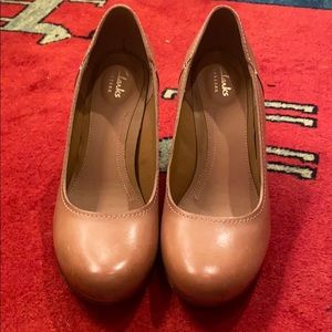 Clarks Artisan Leather Pumps